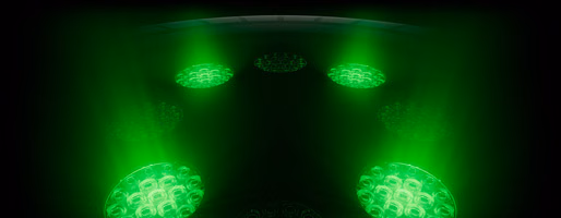 Onderkant van de Watch met meerdere ronde sensoren met lichtgevend groen led-licht