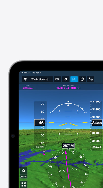 En iPad viser vindhastigheder og -retning på et topografisk flykort med åse, der repræsenterer bjerge.