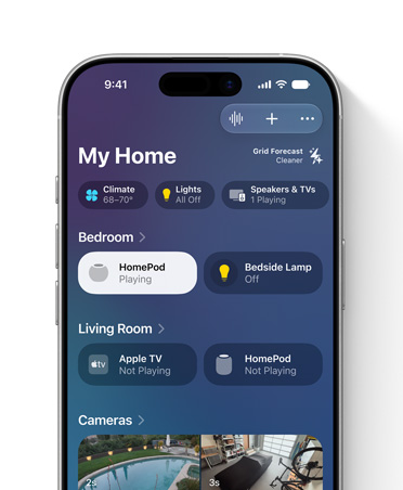 Un écran d’iPhone affiche l’app Maison, la vue Mon domicile, des vignettes d’accessoires pour la chambre et le salon, dont des lumières et des enceintes HomePod